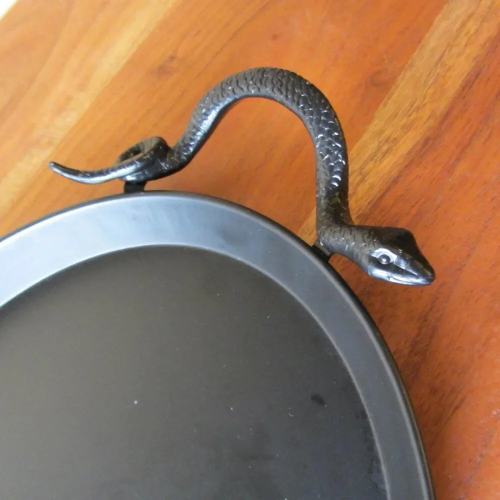 snake serving tray metal 2022 halloween bullseye target (W6281)